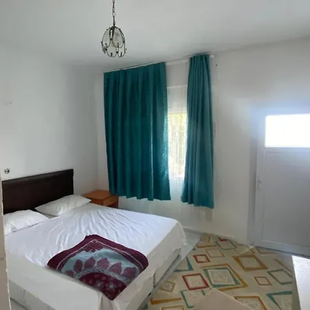 Hostal Patara Modestus Gelemiş